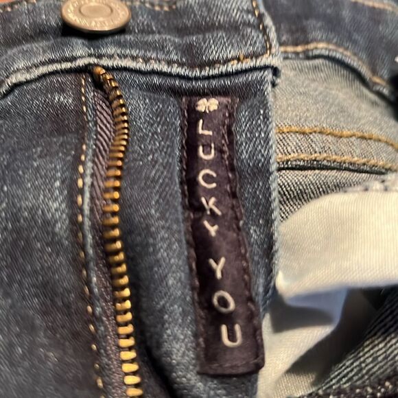 Lucky Brand Sweet Crop Jeans - Picture 7 of 14